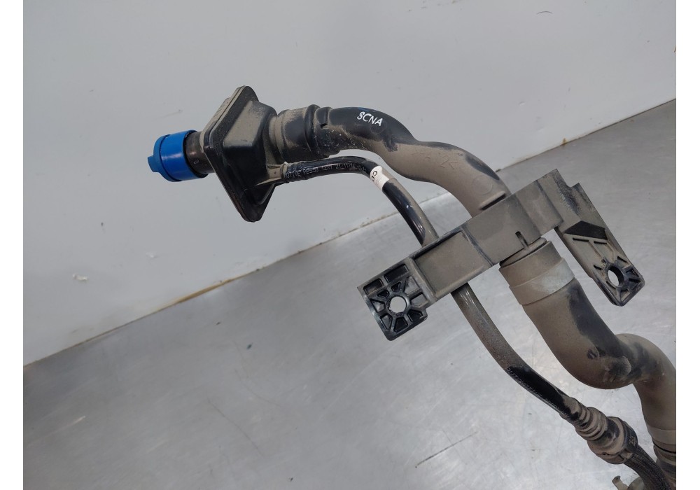 Recambio de deposito aditivo adblue fap ( deposito grande ) para kia ceed sportswagon hybrid referencia OEM IAM   