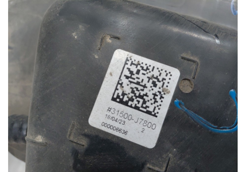 Recambio de deposito aditivo adblue fap ( deposito grande ) para kia ceed sportswagon hybrid referencia OEM IAM   