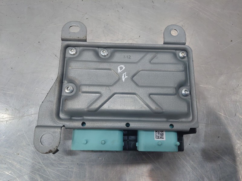 Recambio de kit airbag para kia ceed sportswagon hybrid referencia OEM IAM   