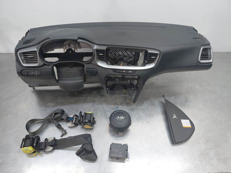 Recambio de kit airbag para kia ceed sportswagon hybrid referencia OEM IAM   