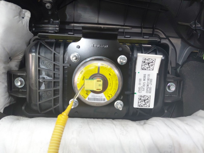 Recambio de kit airbag para kia ceed sportswagon hybrid referencia OEM IAM   