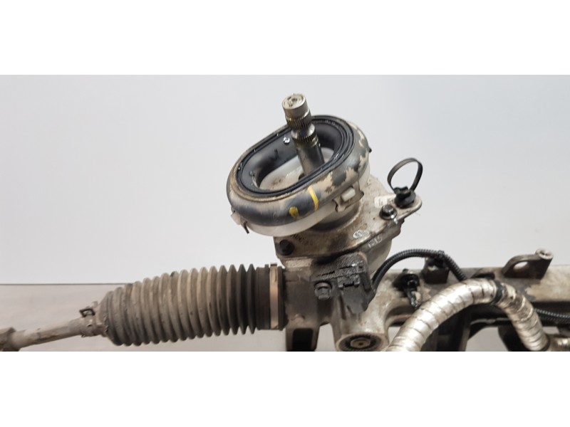 Recambio de cremallera direccion para hyundai tucson ix35 referencia OEM IAM 57700D7000  