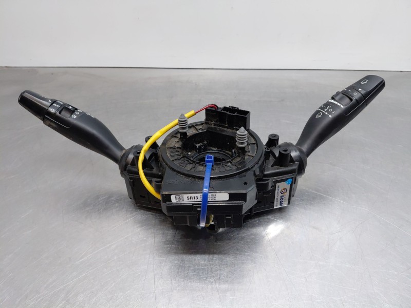 Recambio de mando multifuncion para kia ceed sportswagon hybrid referencia OEM IAM   