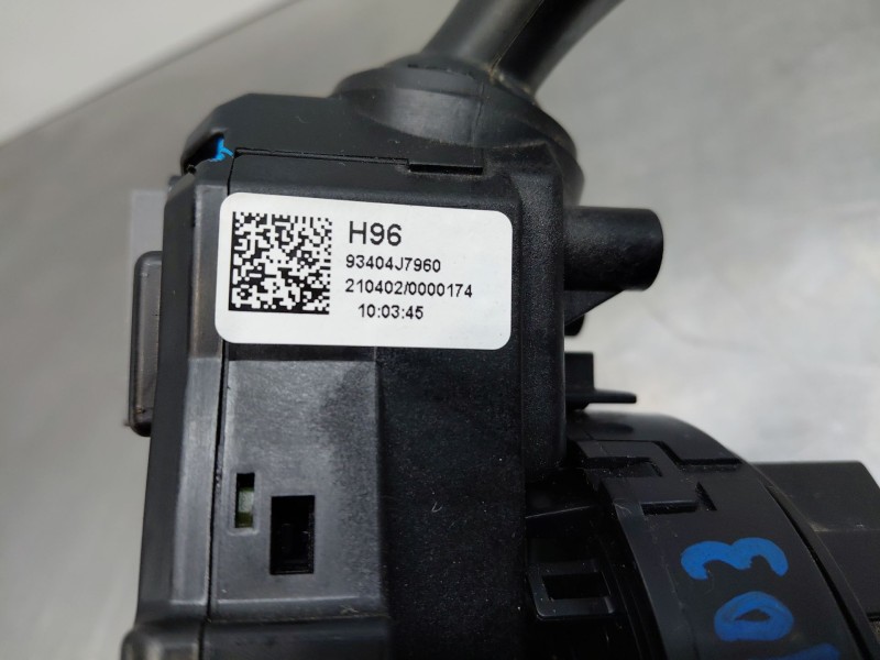 Recambio de mando multifuncion para kia ceed sportswagon hybrid referencia OEM IAM   