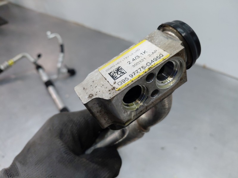 Recambio de tubos aire acondicionado para kia ceed sportswagon hybrid referencia OEM IAM   