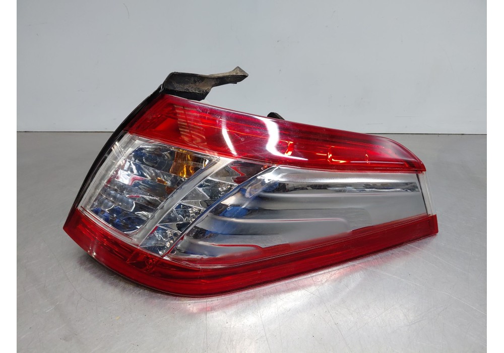 Recambio de piloto trasero derecho para peugeot 508 sw i (8e_) 2.0 bluehdi 150 referencia OEM IAM   