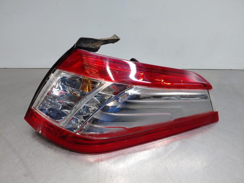 Recambio de piloto trasero derecho para peugeot 508 sw i (8e_) 2.0 bluehdi 150 referencia OEM IAM   