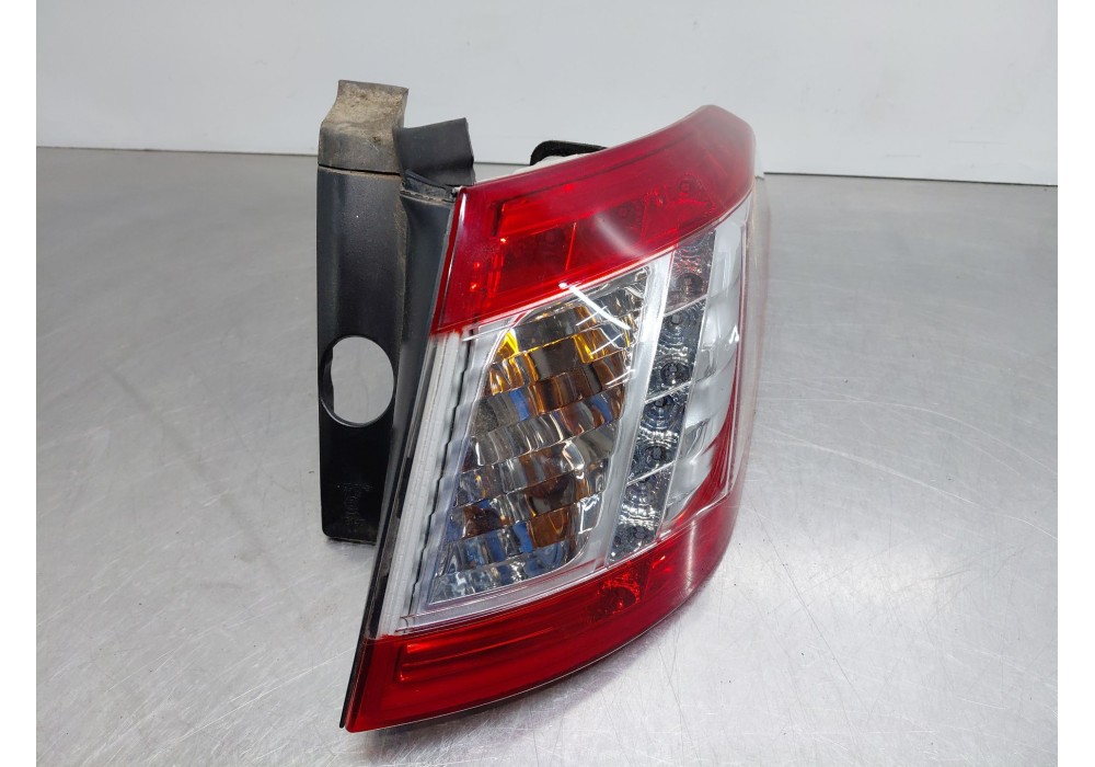 Recambio de piloto trasero derecho para peugeot 508 sw i (8e_) 2.0 bluehdi 150 referencia OEM IAM   