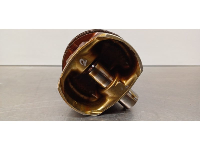 Recambio de piston para ford s-max (ca1) titanium referencia OEM IAM 1371709 6M5G6K100AC1 