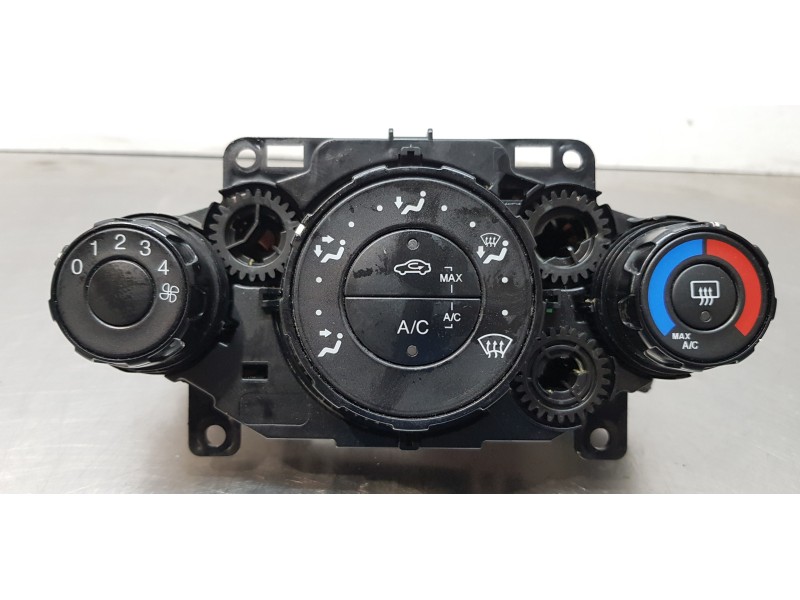 Recambio de mando calefaccion / aire acondicionado para ford fiesta (cb1) trend referencia OEM IAM 8A6118549   Recambio de mando calefaccion / aire acondicionado para ford fiesta (cb1) trend referencia OEM IAM 8A6118549