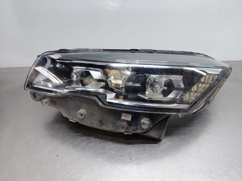 Recambio de faro izquierdo para peugeot 508 active referencia OEM IAM   