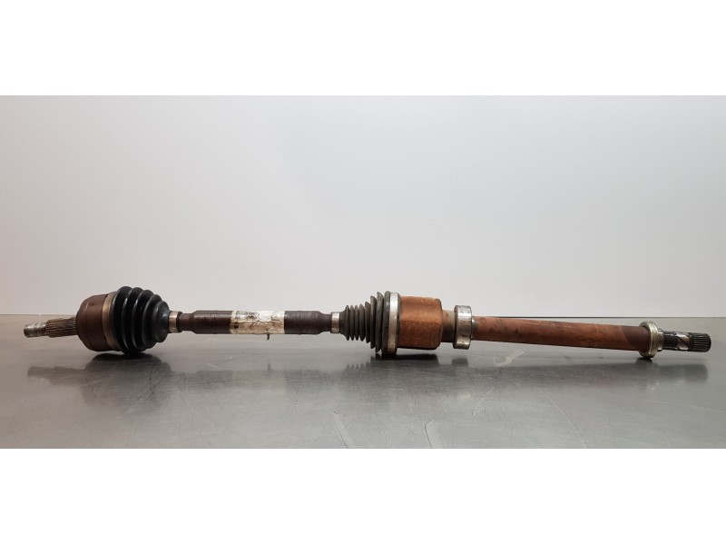 Recambio de transmision delantera derecha para renault megane iv berlina 5p experience referencia OEM IAM 391009373R  