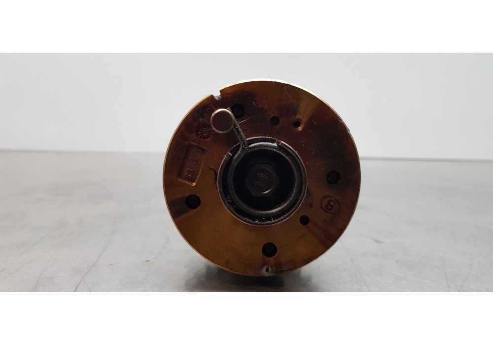 Recambio de arbol de levas para kia sportage basic 2wd referencia OEM IAM 242002B675  