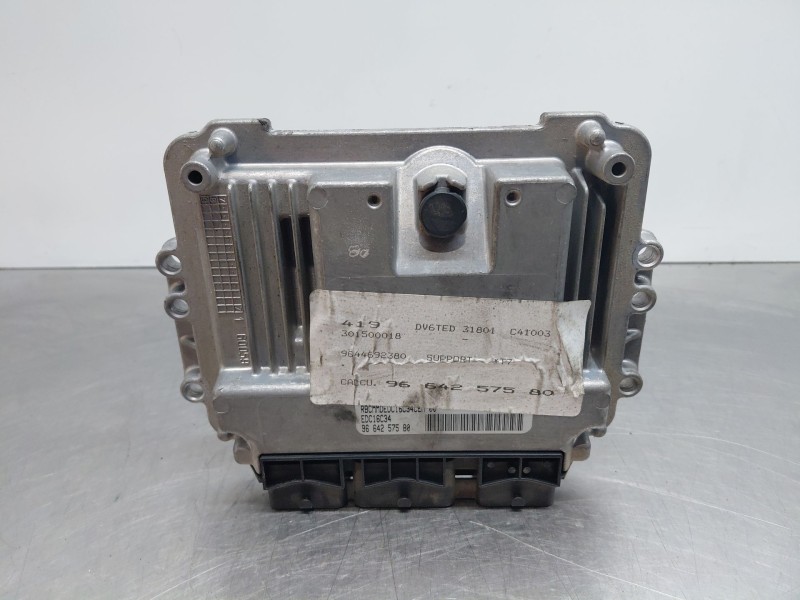 Recambio de centralita motor uce para peugeot 308 confort referencia OEM IAM 9664257580  