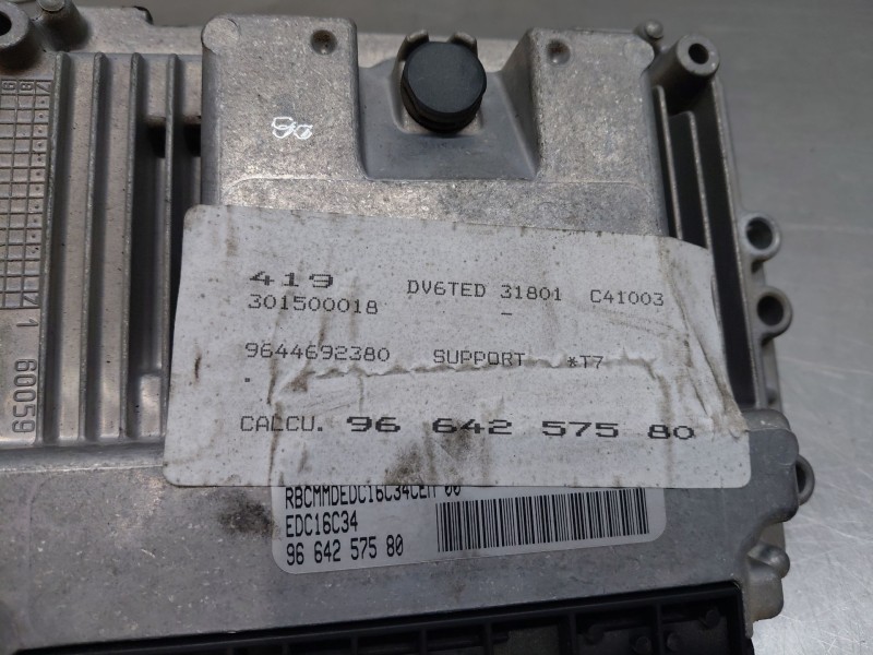 Recambio de centralita motor uce para peugeot 308 confort referencia OEM IAM 9664257580  