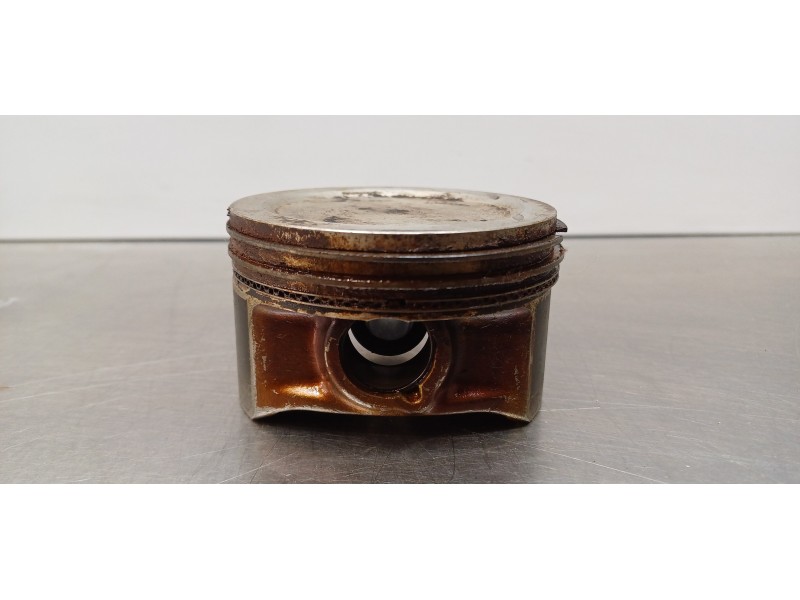 Recambio de piston para ford s-max (ca1) titanium referencia OEM IAM 1371709 6M5G6K100AC1 