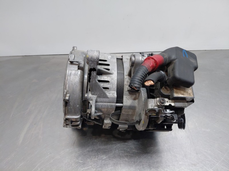 Recambio de alternador para kia ceed sportswagon hybrid referencia OEM IAM   