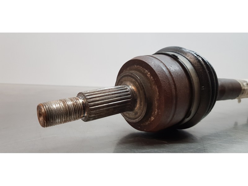 Recambio de transmision delantera derecha para renault megane iv berlina 5p experience referencia OEM IAM 391009373R  