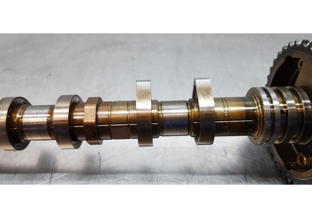 Recambio de arbol de levas para kia sportage basic 2wd referencia OEM IAM 242002B675  