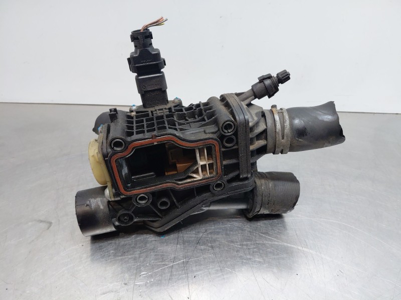 Recambio de termostato para peugeot 508 sw i (8e_) 2.0 bluehdi 150 referencia OEM IAM   