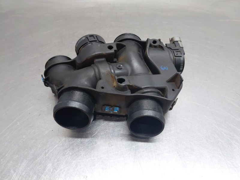 Recambio de caja mariposa para peugeot 308 confort referencia OEM IAM 345E5  