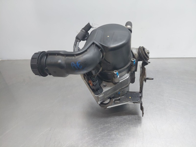 Recambio de bomba direccion para peugeot 508 sw i (8e_) 2.0 bluehdi 150 referencia OEM IAM   