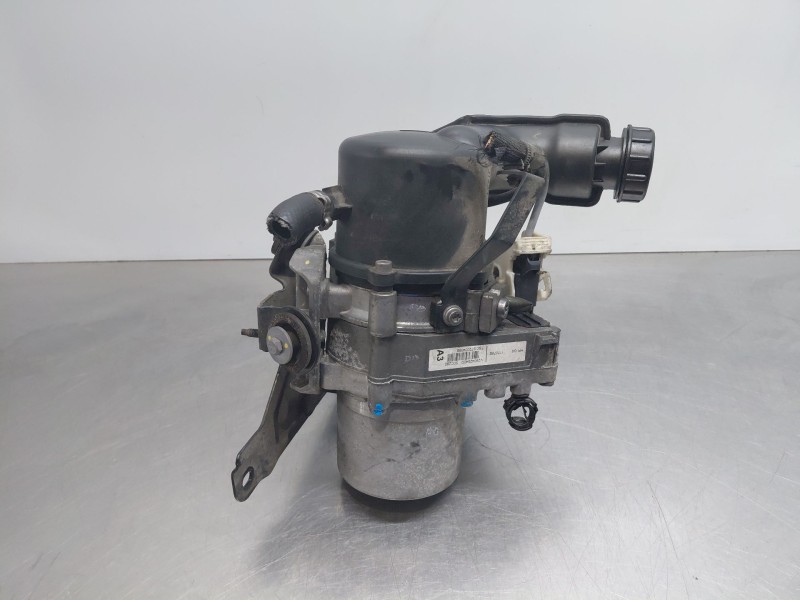 Recambio de bomba direccion para peugeot 508 sw i (8e_) 2.0 bluehdi 150 referencia OEM IAM   