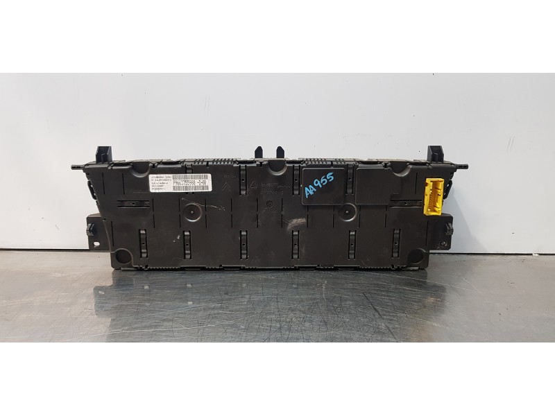 Recambio de cuadro instrumentos para citroen c4 picasso exclusive referencia OEM IAM 9663755980  