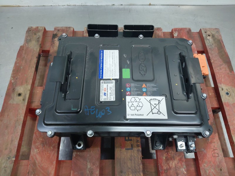 Recambio de bateria para kia ceed sportswagon hybrid referencia OEM IAM   