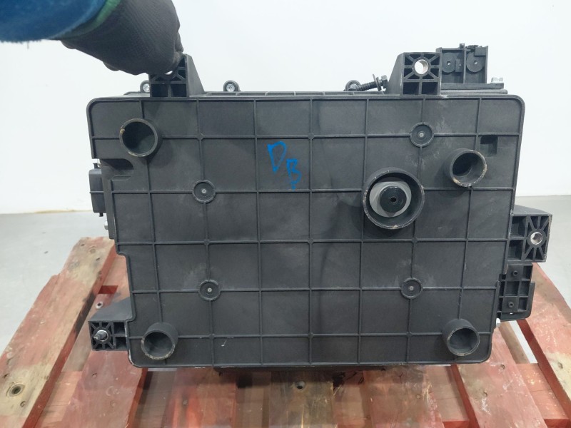 Recambio de bateria para kia ceed sportswagon hybrid referencia OEM IAM   