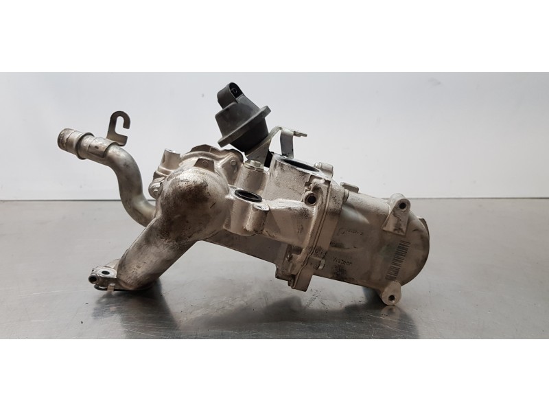 Recambio de valvula egr para peugeot 207 confort referencia OEM IAM 9671187780  