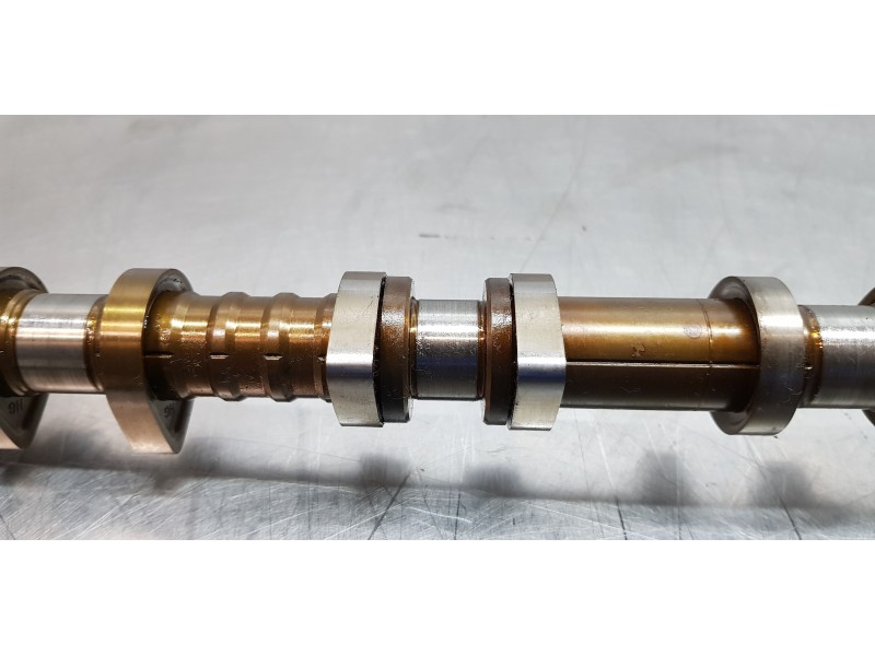 Recambio de arbol de levas para kia sportage basic 2wd referencia OEM IAM 242002B675  