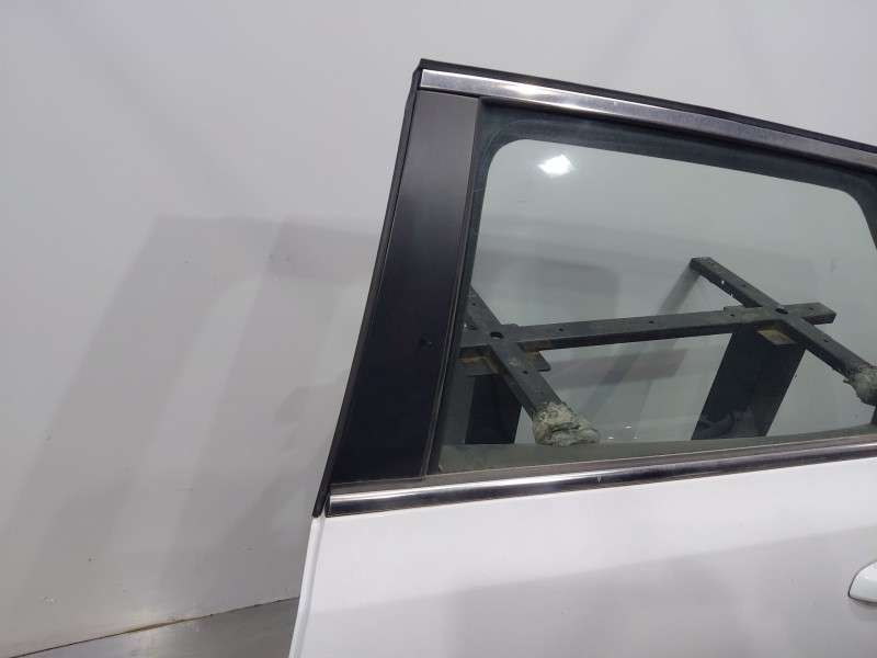 Recambio de puerta trasera izquierda para kia ceed sportswagon eco dynamics referencia OEM IAM   