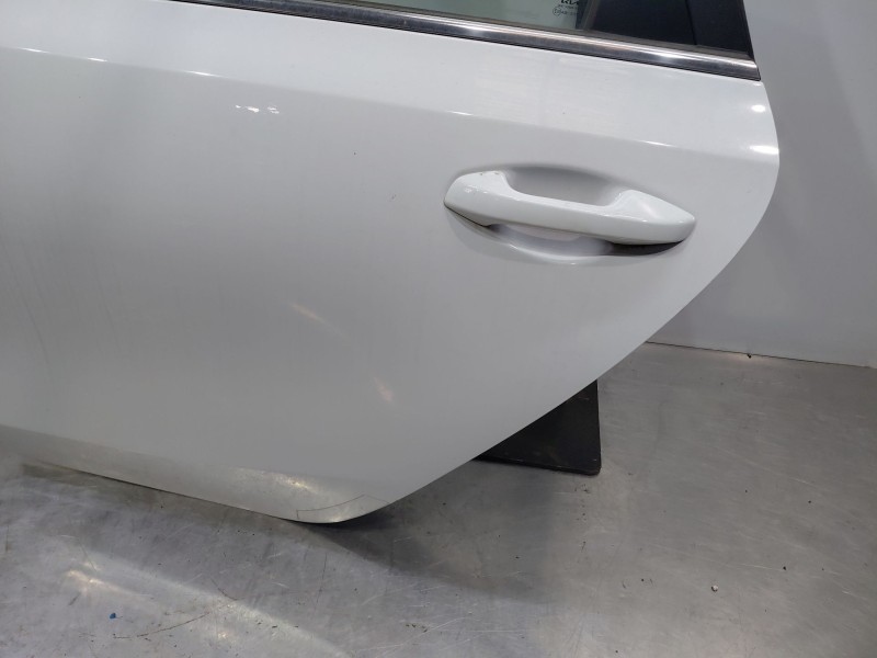 Recambio de puerta trasera izquierda para kia ceed sportswagon eco dynamics referencia OEM IAM   
