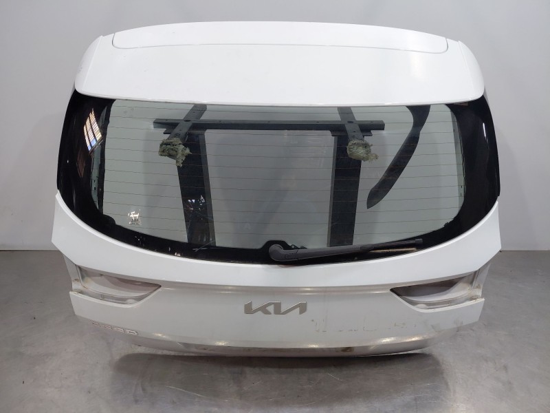 Recambio de porton trasero para kia ceed sportswagon hybrid referencia OEM IAM   