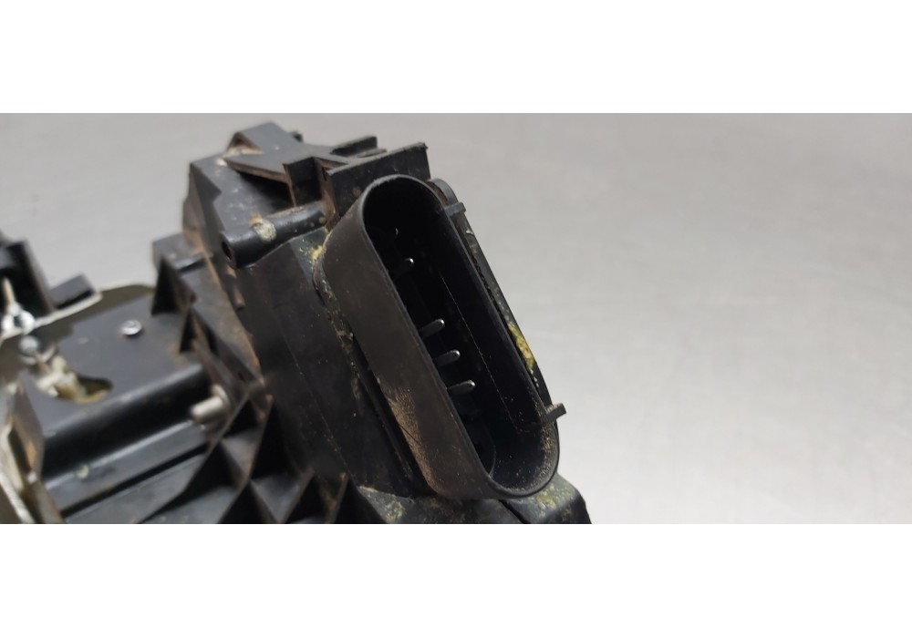 Recambio de cerradura puerta trasera derecha para ford transit custom kasten 330 l1 referencia OEM IAM 2096143 BK21V43288DG 