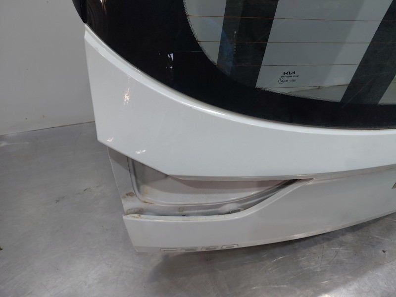 Recambio de porton trasero para kia ceed sportswagon hybrid referencia OEM IAM   