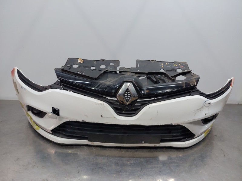 Recambio de paragolpes delantero para renault clio iv life referencia OEM IAM   