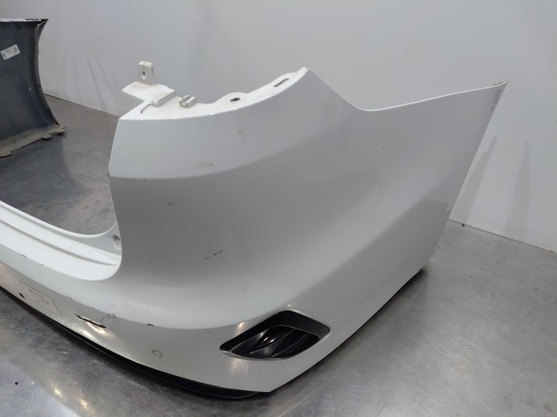 Recambio de paragolpes trasero para kia ceed sportswagon hybrid referencia OEM IAM   