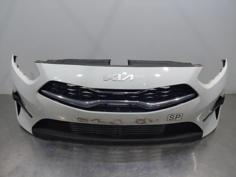 Recambio de paragolpes delantero para kia ceed sportswagon eco dynamics referencia OEM IAM   