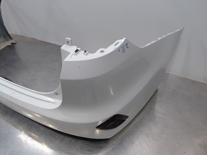 Recambio de paragolpes trasero para kia ceed sportswagon hybrid referencia OEM IAM   