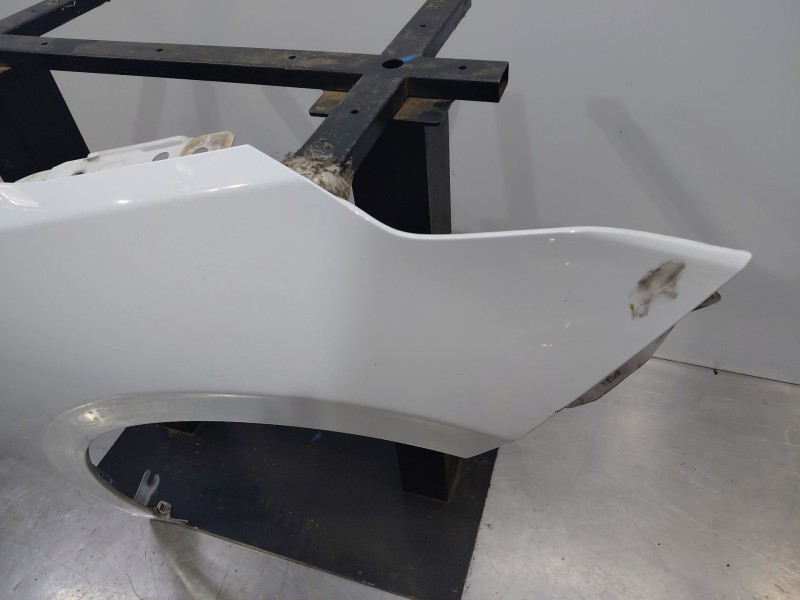 Recambio de aleta delantera derecha para kia ceed sportswagon eco dynamics referencia OEM IAM   