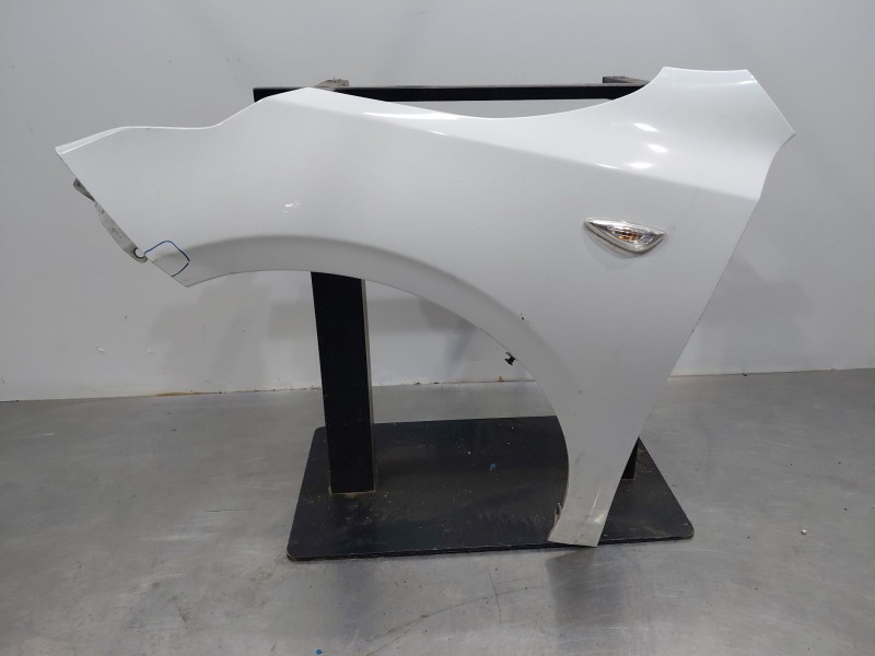 Recambio de aleta delantera izquierda para kia ceed sportswagon eco dynamics referencia OEM IAM   