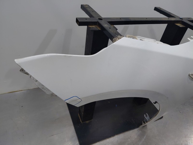 Recambio de aleta delantera izquierda para kia ceed sportswagon eco dynamics referencia OEM IAM   