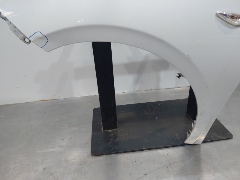 Recambio de aleta delantera izquierda para kia ceed sportswagon eco dynamics referencia OEM IAM   