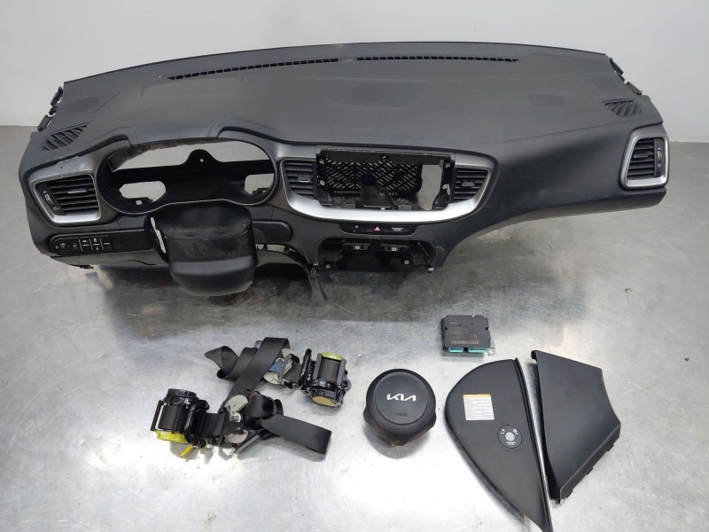 Recambio de kit airbag para kia ceed sportswagon hybrid referencia OEM IAM   