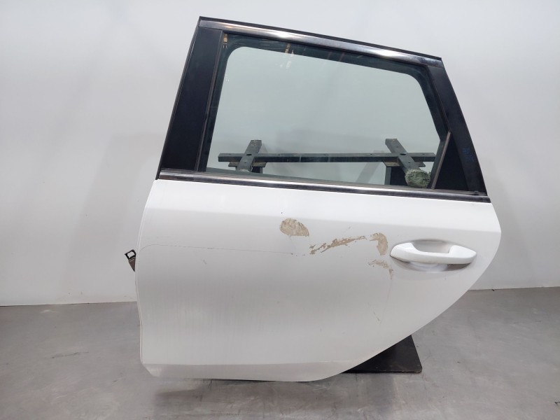 Recambio de puerta trasera izquierda para kia ceed sportswagon hybrid referencia OEM IAM   