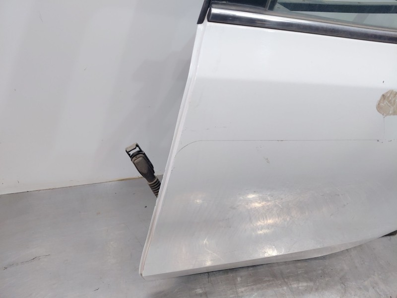 Recambio de puerta trasera izquierda para kia ceed sportswagon hybrid referencia OEM IAM   