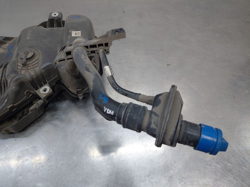 Recambio de deposito aditivo adblue fap ( deposito grande ) para kia ceed sportswagon eco dynamics referencia OEM IAM   