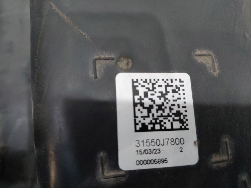 Recambio de deposito aditivo adblue fap ( deposito grande ) para kia ceed sportswagon hybrid referencia OEM IAM   